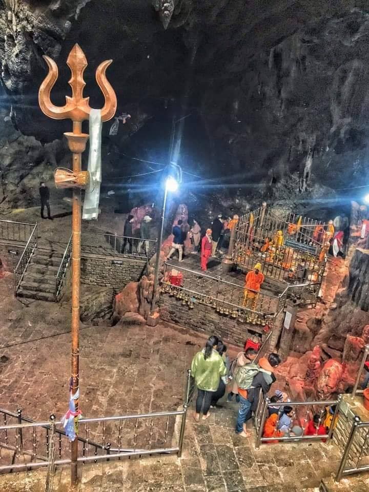 Haleshi Mahadev Temple scenic view
