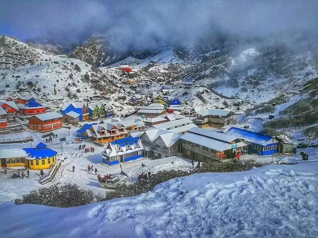 Kalinchowk Alpine Escape scenic view
