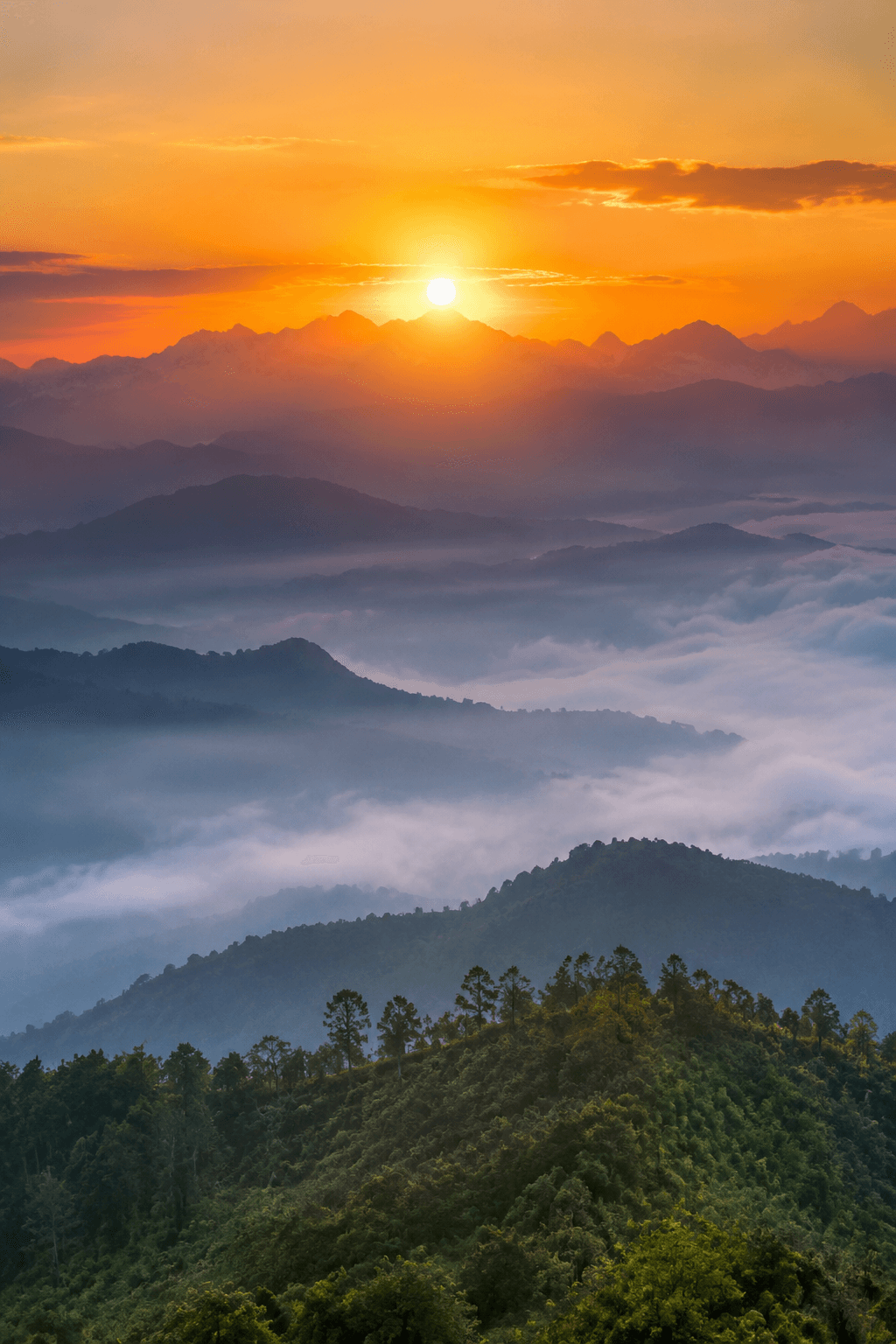 Nagarkot Sunrise & Bhaktapur scenic view