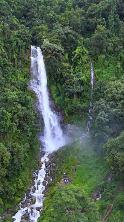 Lauke Jharana scenic view
